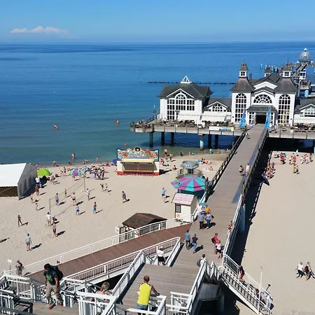 Daire Seefisch, 4 Mit Terrasse Goehren (Ruegen)